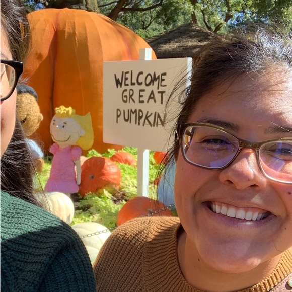 Meet your Posher, Angela - Picture 1 of 1